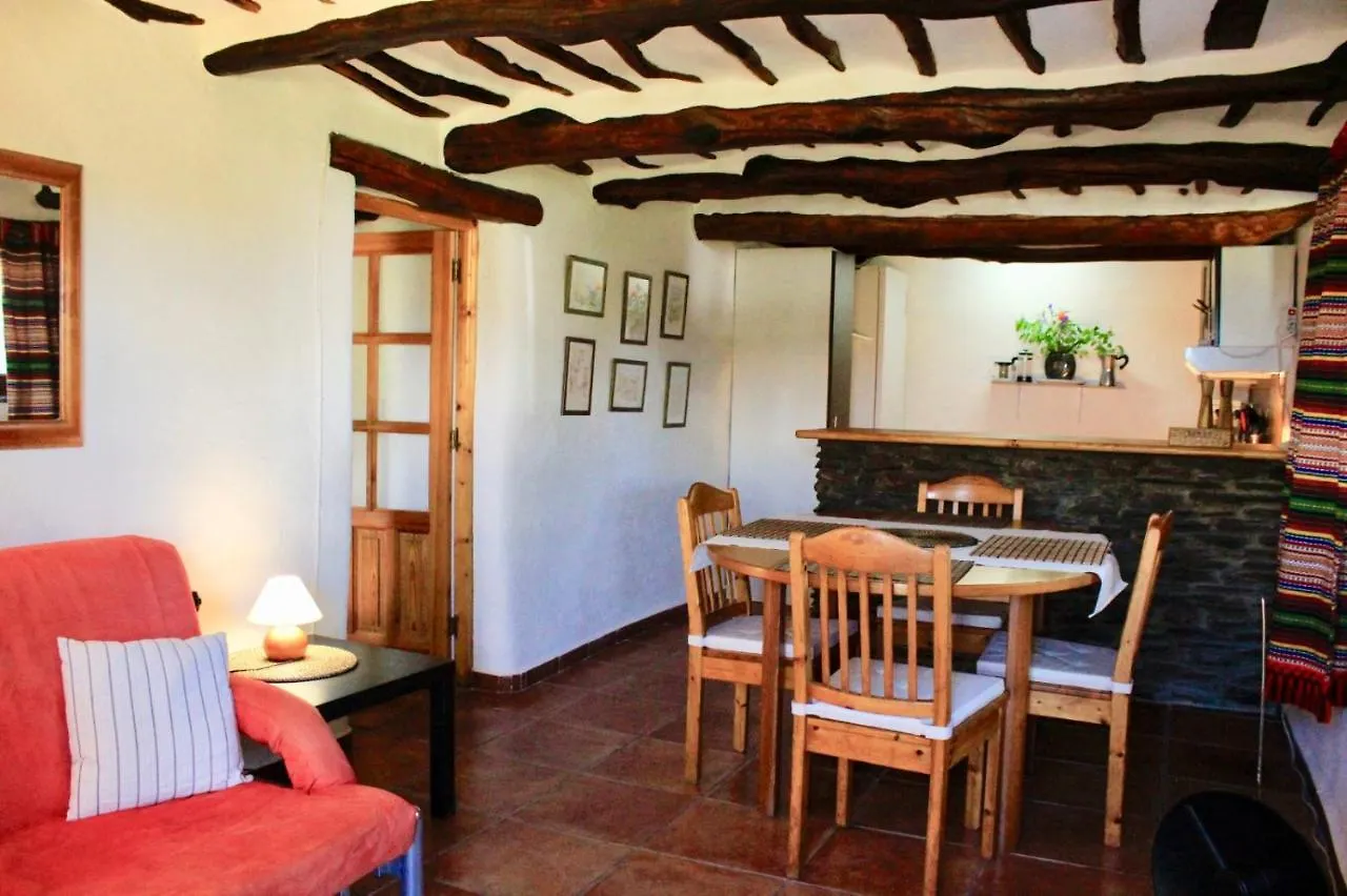 Cortijo El Tesoro Apartment Busquistar